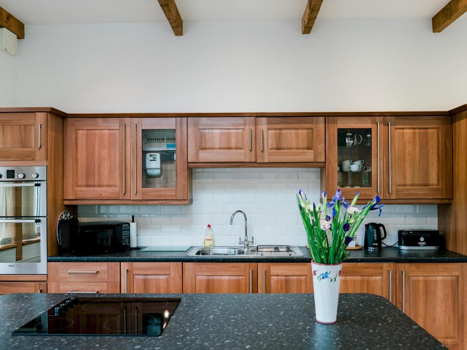 Pass The Keys Peaceful & Coastal 2 Bedroom Cottage Cardigan Εξωτερικό φωτογραφία